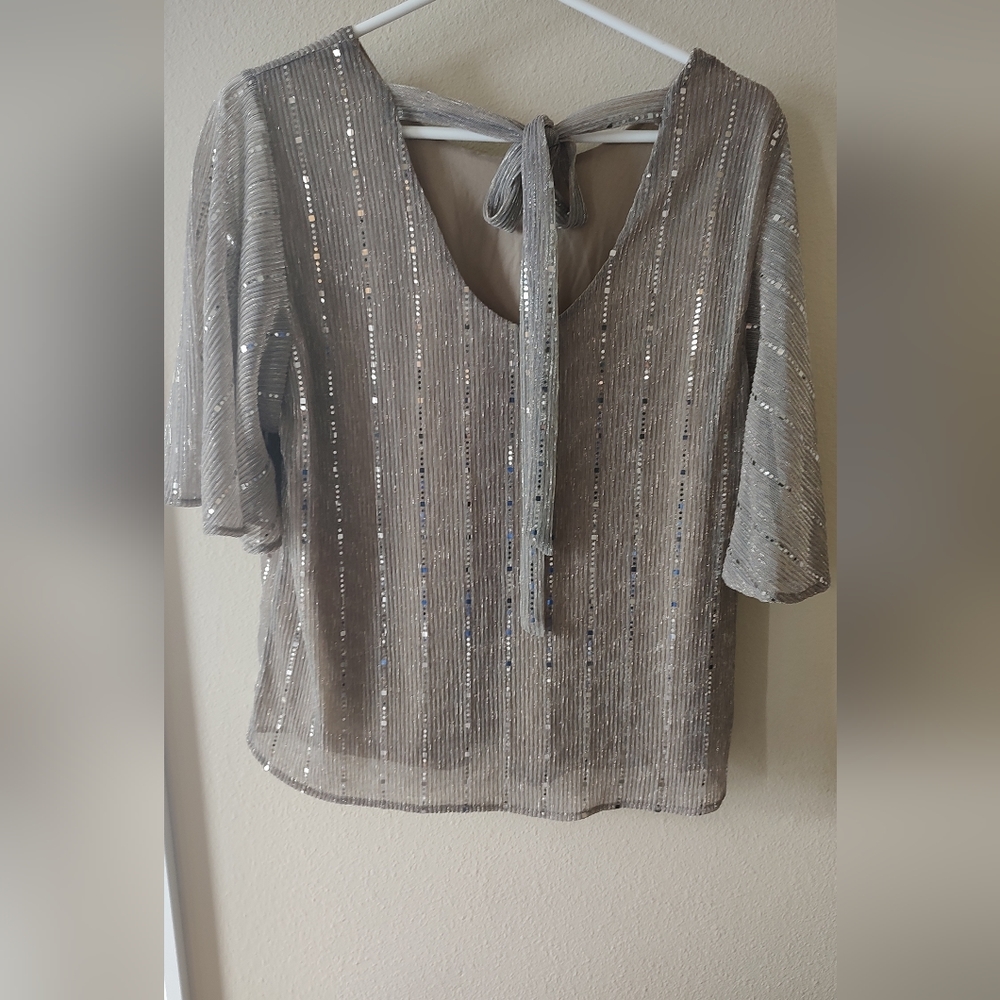 XL Flowing Short Sleeve